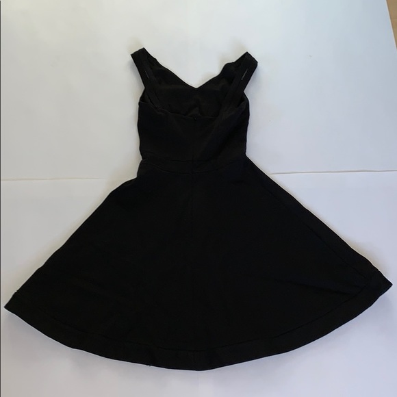 French Connection Lula V Neck Dress - Picture 4 of 6